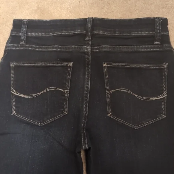 Lee Blue Ankle Cropped Jeans with Straight Leg - Picture 7 of 7